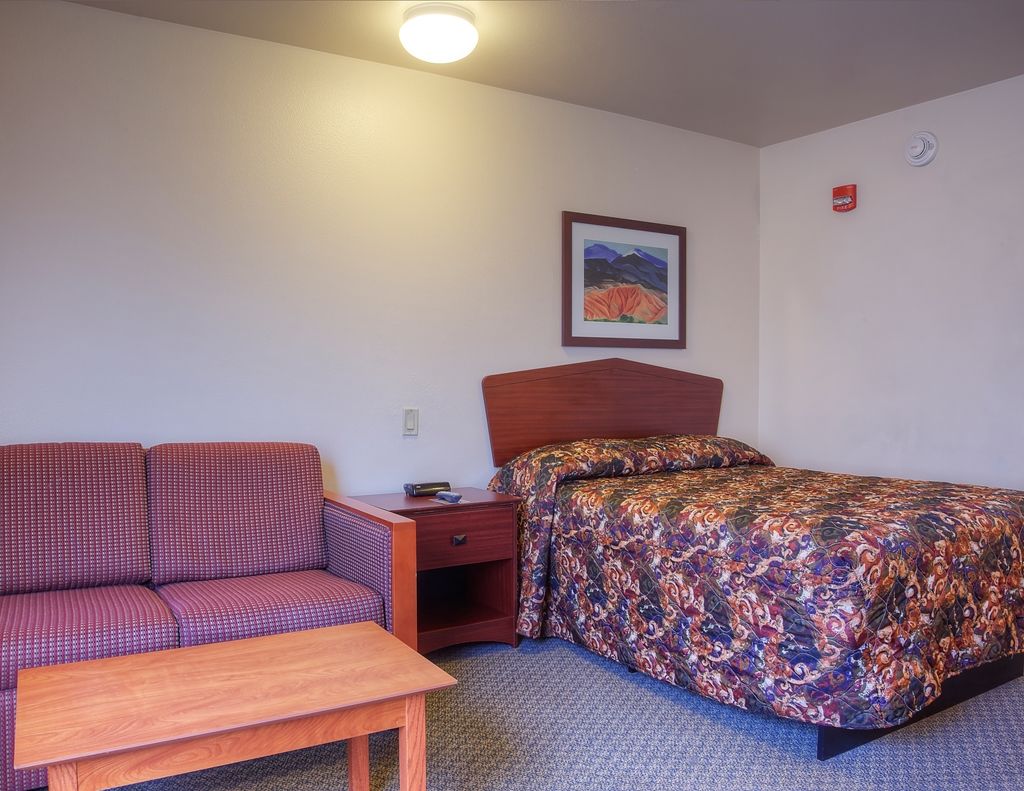 Woodspring Suites Topeka Quarto foto